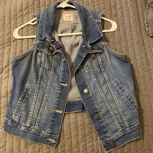 denim vest